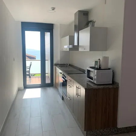 Apartment Canelas 22 *